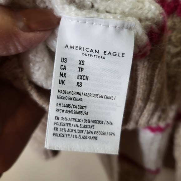 AMERICAN EAGLE XS WOMEN'S OVERSIZED SWEATER STRIPES - Picture 3 of 9